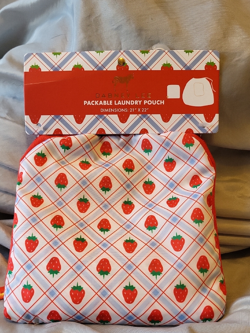 DABNEY LEE Packable Laundry Pouch - Red Strawberry Print Bnwt Li
